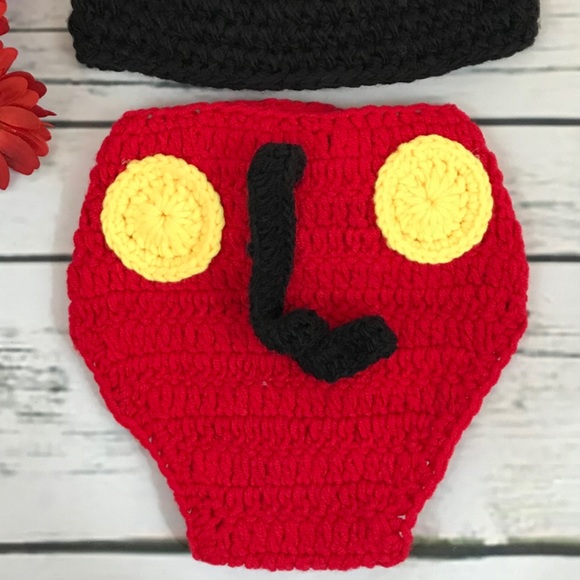 Newborn Baby Crochet Knit Mickey Mouse Outfit Photo Prop - Picture 7 of 9